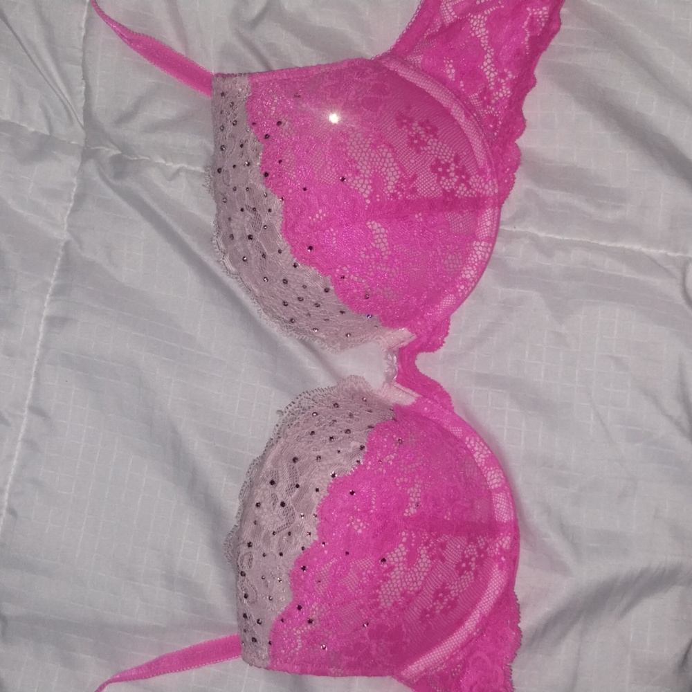 Victoria secret bra